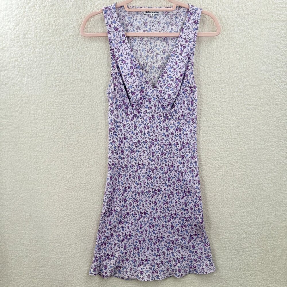 Reformation Calix Mini Dress is Muse Purple Floral Girly V Neckline Dress Size M